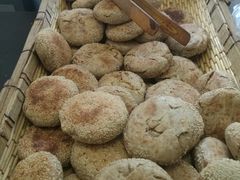 芝麻烧饼-李小老烧饼(常营民族家园店)