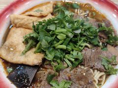 -刘二姐襄阳牛肉面(鸟巢店)