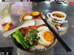 -兴华里茶记(禅城同济首店)