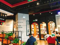 -西西弗书店&矢量咖啡(凯德晶萃广场店)