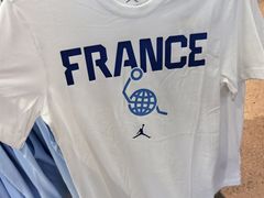 -NIKE上海青浦优选体验店