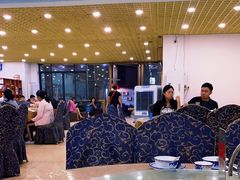 大堂-双月饭店·20年老字号(新村店)