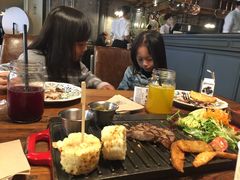 -I HOLIC艾豪丽披萨(KKone店)