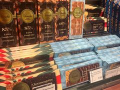 -VENCHI 闻绮(北京国贸商城店)