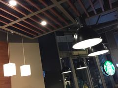 -星巴克臻选(莘庄仲盛店)