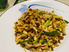 黄贡椒爆脆肚-佬麻雀·剁椒鱼头(京基KK One店)