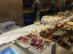 -雍和会海鲜姿造自助(湖东路店)