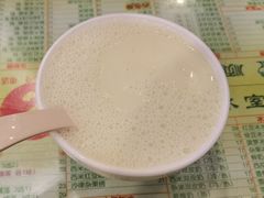 热凤凰奶糊-顺记冰室(宝华路店)