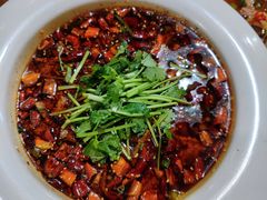 十二道锋味水煮牛肉-盛世盐帮·自贡特色(总店)