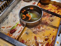 -雾都渣渣火锅(南城智汇城店)