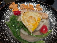 -蟹犇前•帝王蟹雪蟹(陆家嘴店)