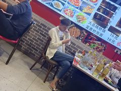 -小欢喜烧烤大排挡•龙虾(南车站路店)