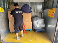 -安东易迷你自助仓储寄存仓库(顾戴路店)
