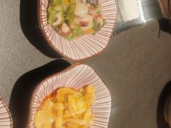 -铭牛烧肉·和牛海鲜自助(高新月牙湖店)