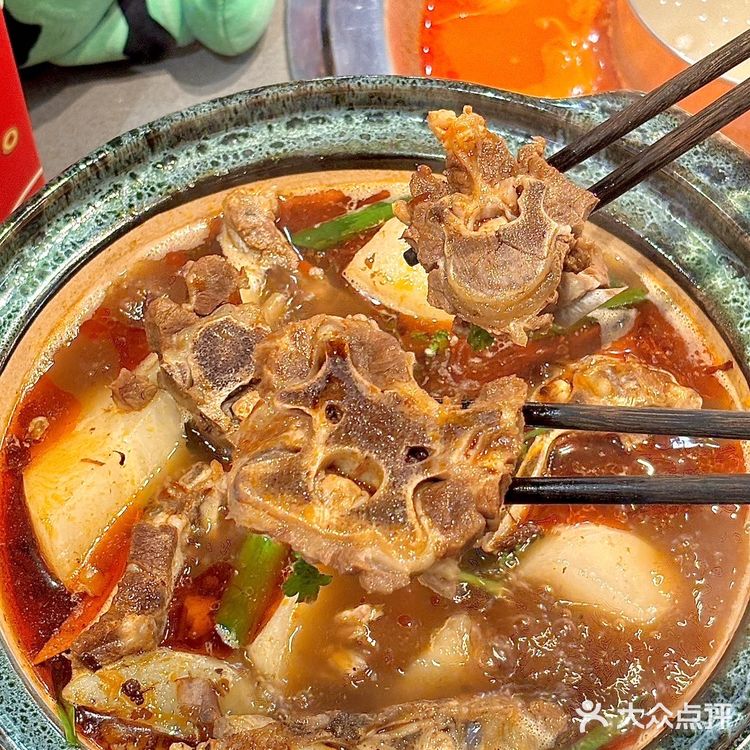 冬天来一顿热气腾腾♨️的火锅谁不爱啊？！