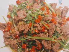 -呷湘厨·鱼汤捞饭·剁椒鱼头·辣椒炒肉(国家会展中心店)