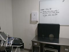 -守诺宠物医院·眼科· 特色牙科·异宠专科(虹口店)