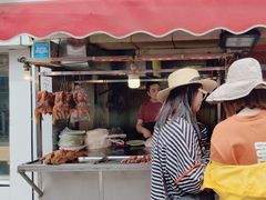 -艾力江和田馕坑烤肉店