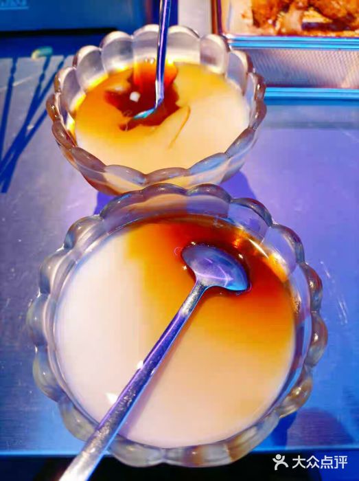 燥次·烧烤酒场(万象城店)焦糖豆花图片