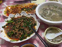 -洪霞餐馆