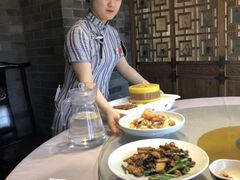 -京味斋·北京烤鸭(北京南站洋桥店)