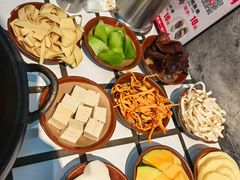 -贰回巷火锅馆(钟楼店)