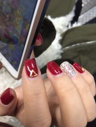 -吉吉靓甲美睫