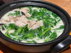 菌菇鱼汤豆苗-宁波柏悦酒店·钱湖渔港