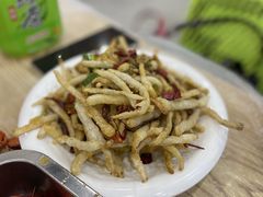 -江城燕子大排档(江汉路步行街店)