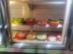 -彩鹿·潮汕·鲜牛肉·自助火锅(伊电园店)