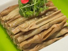 -三利音·玖弄小鲜(浦东嘉里城店)