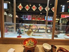 -成都你六姐·牛肉冒菜(上海环宇荟店)