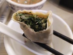 荠菜百叶包-月圆火锅(宁海东路二店)