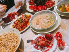 -巴厘龙虾·榜首油焖大虾(音乐学院·沿江酒馆店)