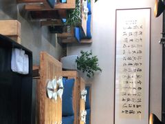 -湖畔鲁菜·二十年老字号餐厅(大明湖店)