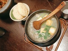 -古都历食南京菜·烤鸭·鸭血粉丝·汤包(南京博物院店)