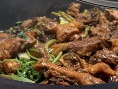 -咱屯子铁锅炖直营店(南湖大路店)