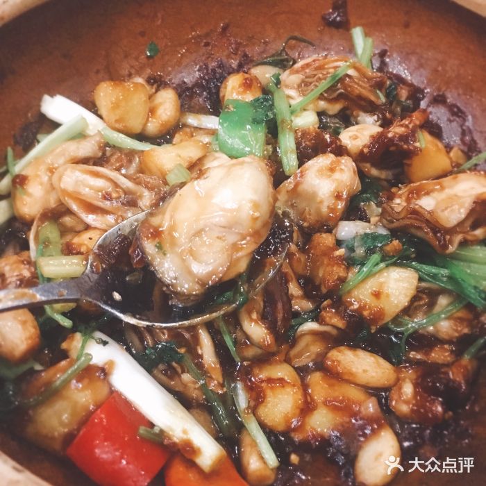 东记美食馆(kk mall店)沙姜焗生蚝图片