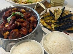 -峨嵋小镇·川菜(勒泰中心店)