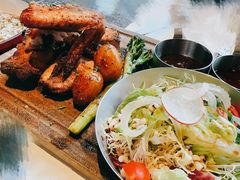 炭烤香料黄金春鸡佐时蔬-SHADOWS•Bistro&Eatery(安福路店)