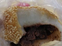 -白玉兰食品甜凤店(合生汇店)