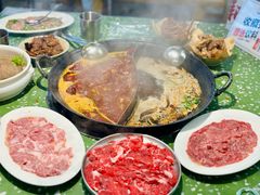 -五里关火锅(上海鑫耀·光环Live店)