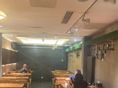 -万记麻辣烫国展总店
