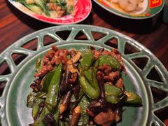 -粤·向群饭店(麓景路店)
