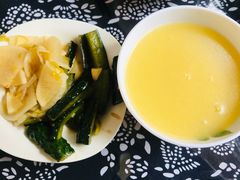-八两八金·莱芜特色炒鸡(市南漳浦路店)