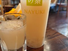 -奈雪的茶(百盛店)