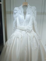 点击看大图 -拉瑞娜LaReine婚纱礼服高级定制