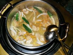 -凤园椰珍·臻品椰子鸡(保利时光里店)
