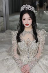-LOVINA洛维娜婚纱礼服