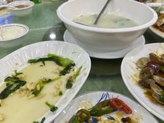-鹏城人家海鲜酒家·23年老字号(较场尾店)
